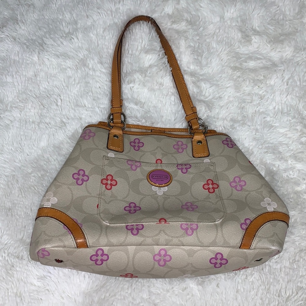 Vintage Coach flower on canvas print center clasp